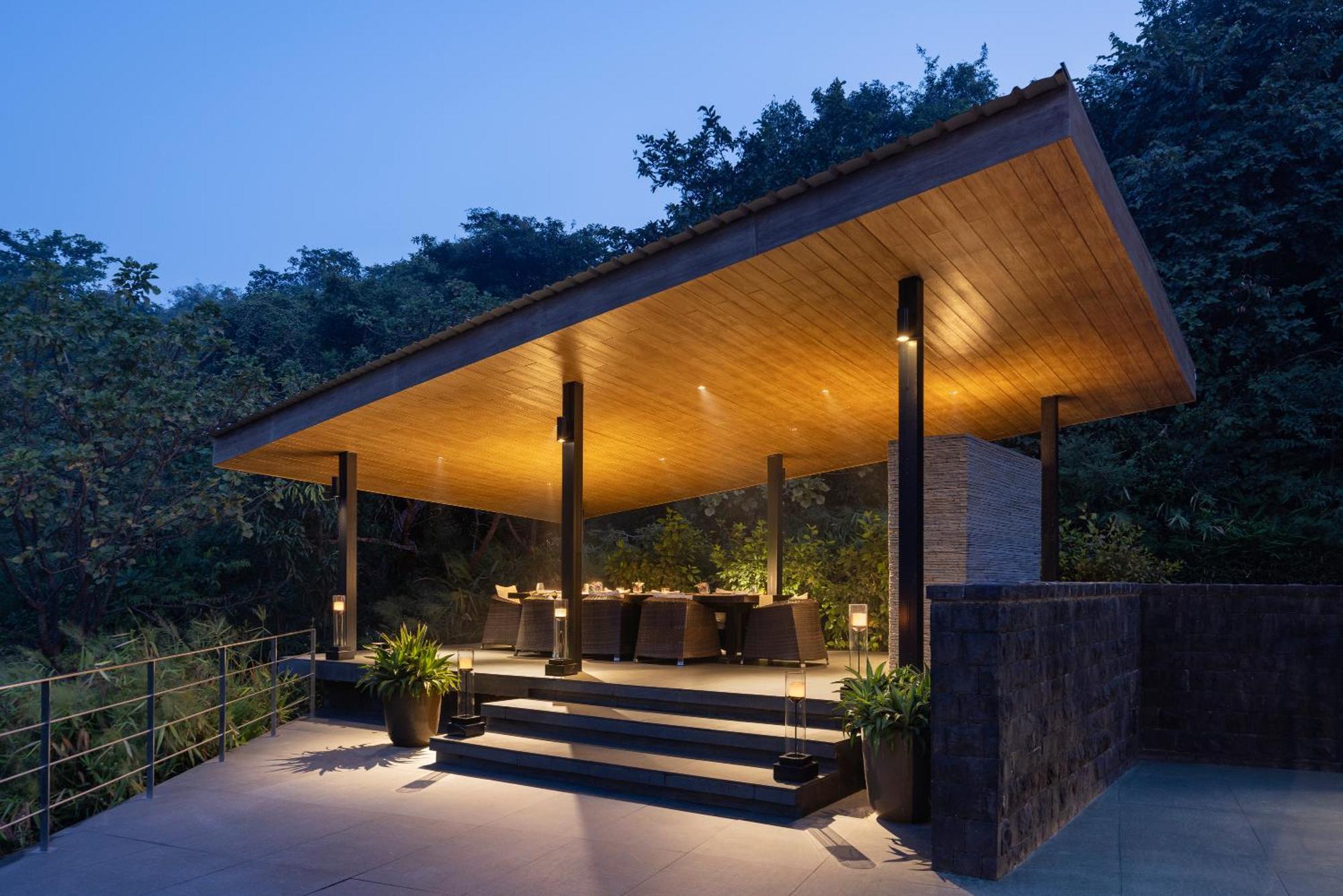 Resort Dharana At Shillim Luxury Wellness Retreat